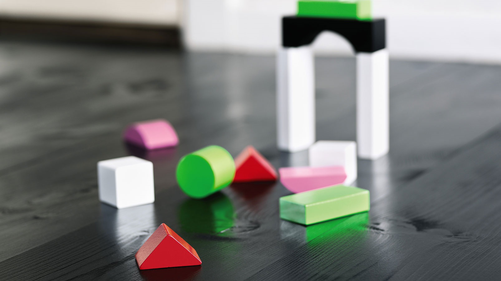 Arkitekt-parrets Barslunds hjem med nymalede gulve